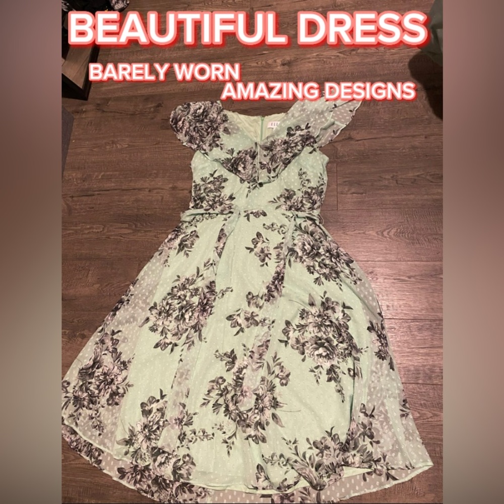 ELLE-Beautiful Floral Chiffon Dress